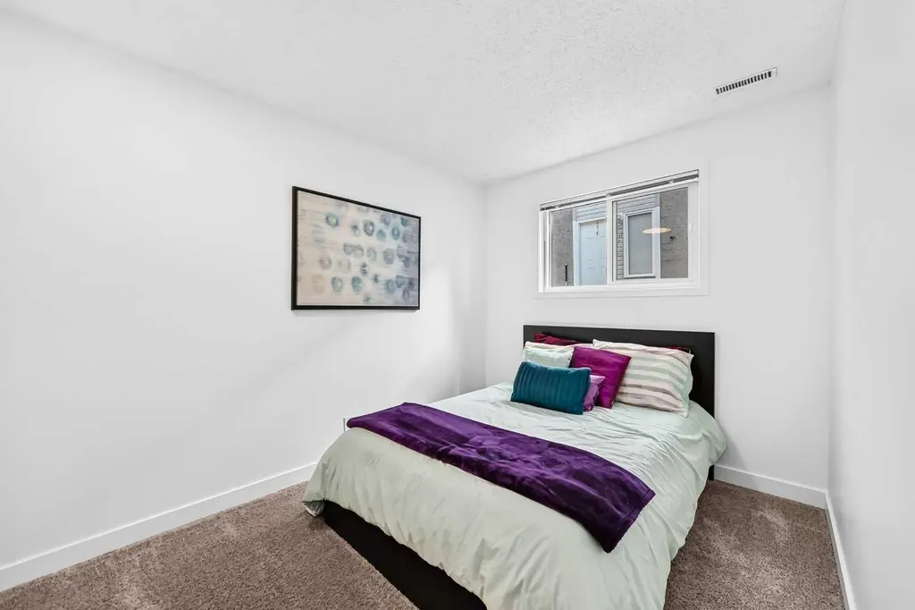 109 Stanley Avenue Okotoks AB T1S 1H8