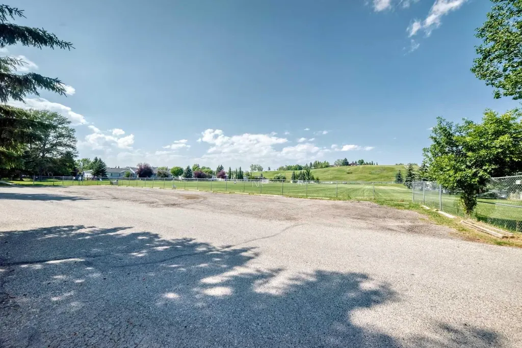 109 Stanley Avenue Okotoks AB T1S 1H8