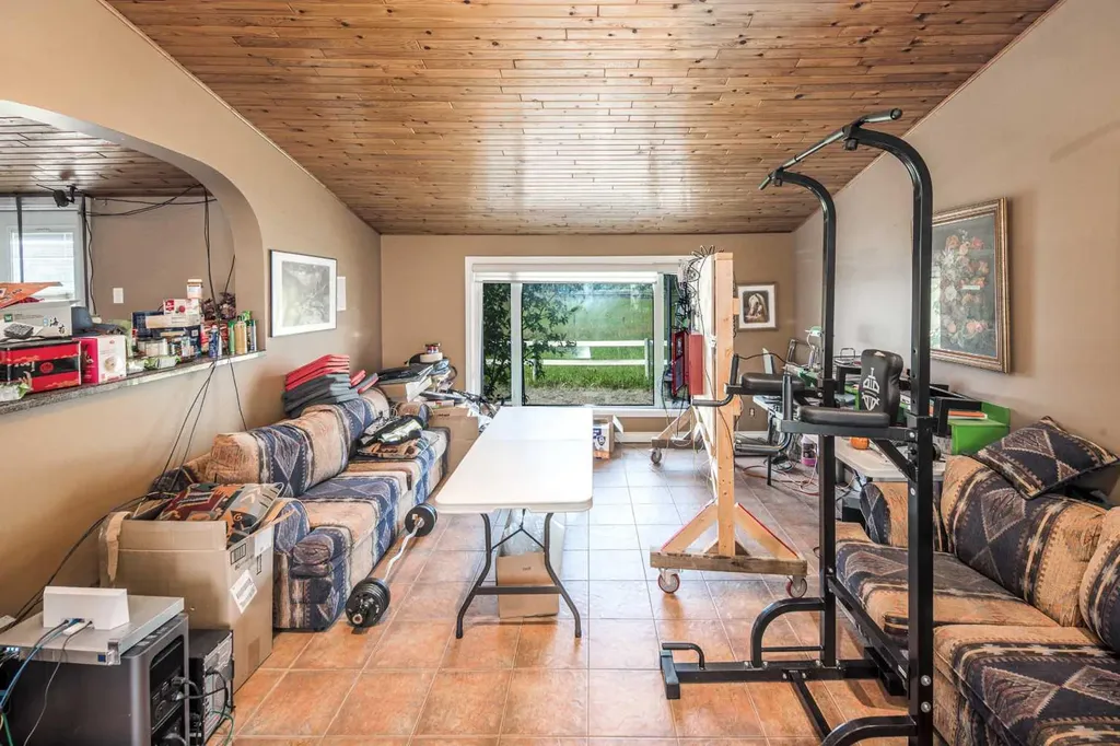 33076 Township Road 243 Rural Rocky View County AB T3Z 2M6