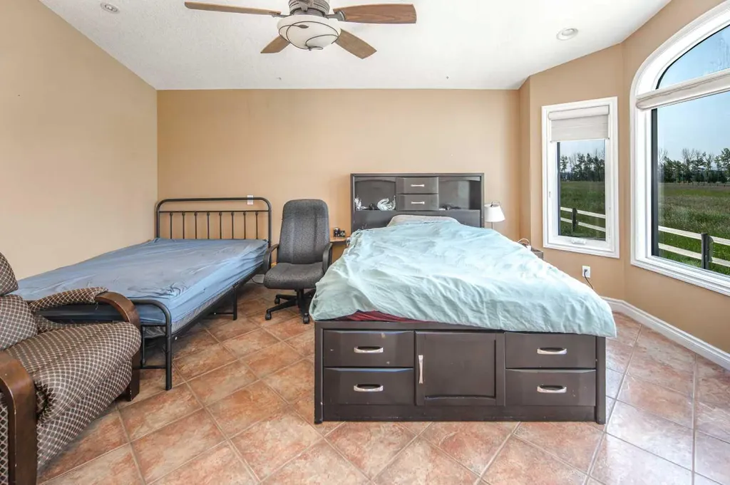 33076 Township Road 243 Rural Rocky View County AB T3Z 2M6