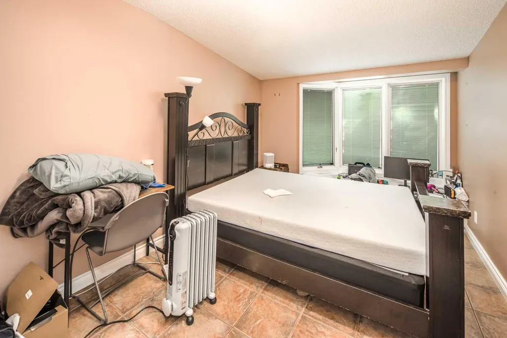 33076 Township Road 243 Rural Rocky View County AB T3Z 2M6