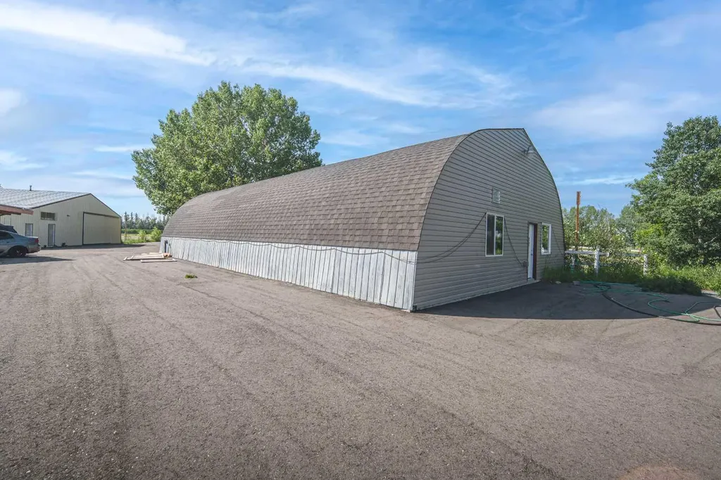 33076 Township Road 243 Rural Rocky View County AB T3Z 2M6