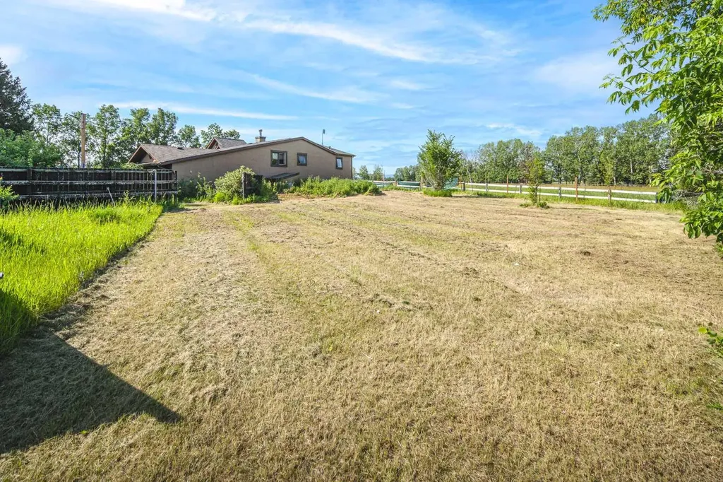 33076 Township Road 243 Rural Rocky View County AB T3Z 2M6