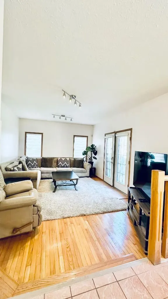 13379 Twp Road 670 ( 101 John's Drive) Township Lac La Biche AB T0A 2C1