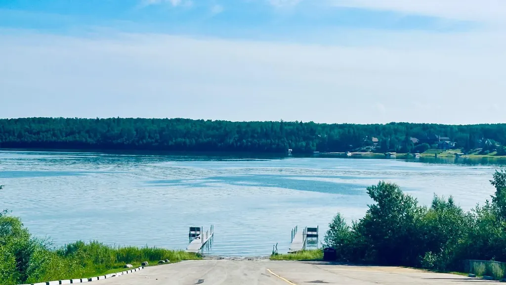 13379 Twp Road 670 ( 101 John's Drive) Township Lac La Biche AB T0A 2C1
