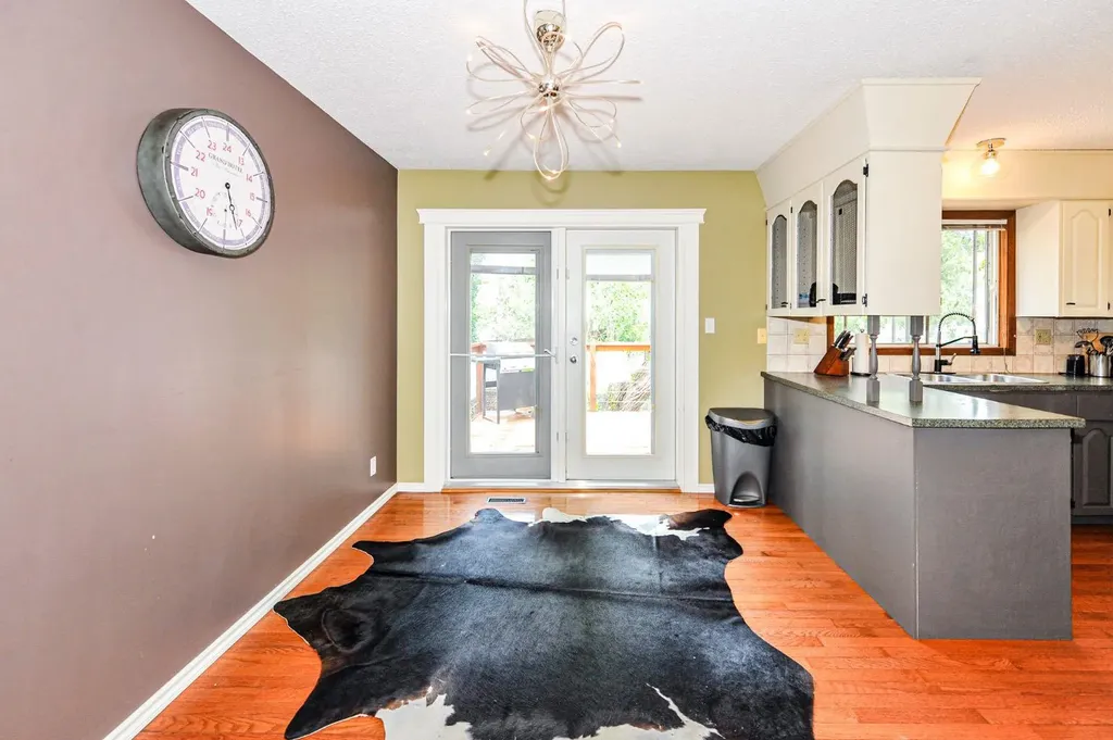 68 Elliott Drive Camrose AB T4V 3X7