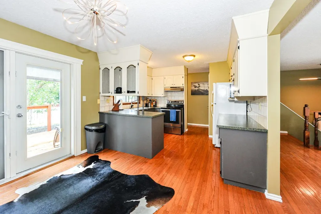 68 Elliott Drive Camrose AB T4V 3X7
