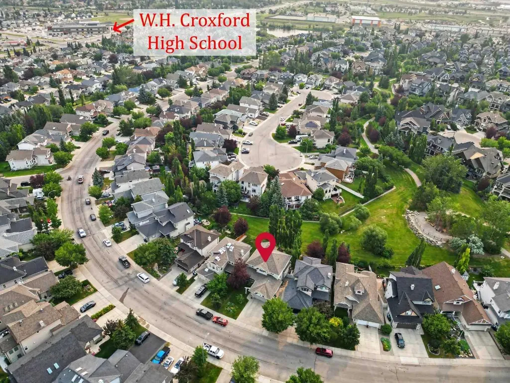 915 Coopers Drive SW Airdrie AB T4B 2W3