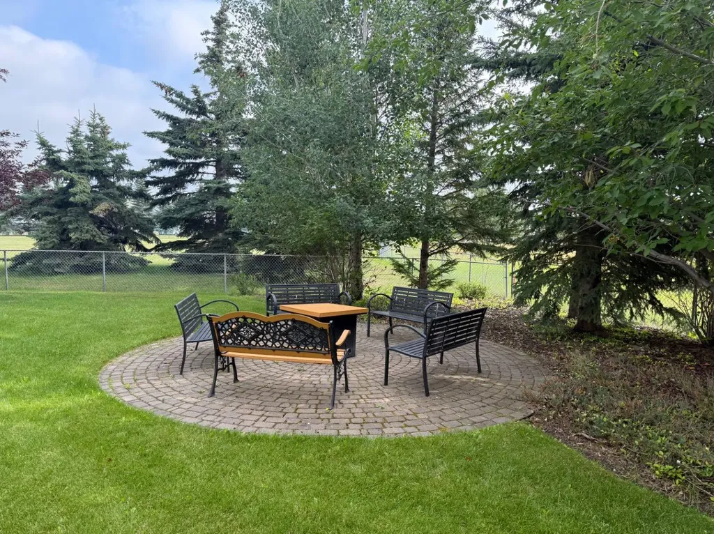 72 Quigley Drive Cochrane AB T4C 2K6