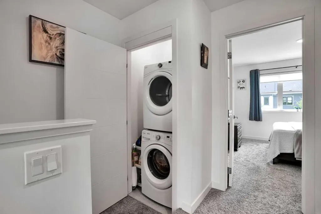 984 Walden Drive SE Calgary AB T2X 4C4