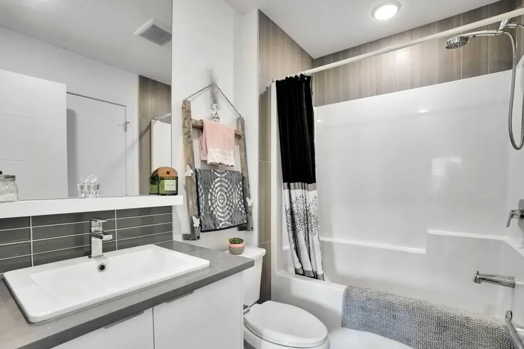 984 Walden Drive SE Calgary AB T2X 4C4