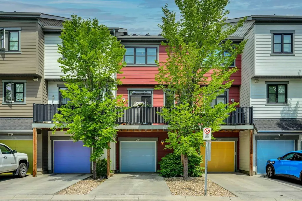 984 Walden Drive SE Calgary AB T2X 4C4