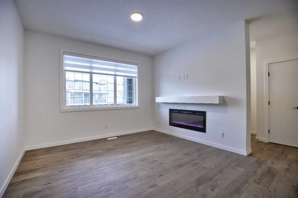 45 Legacy Point Terrace SE Calgary AB T2X 6R9