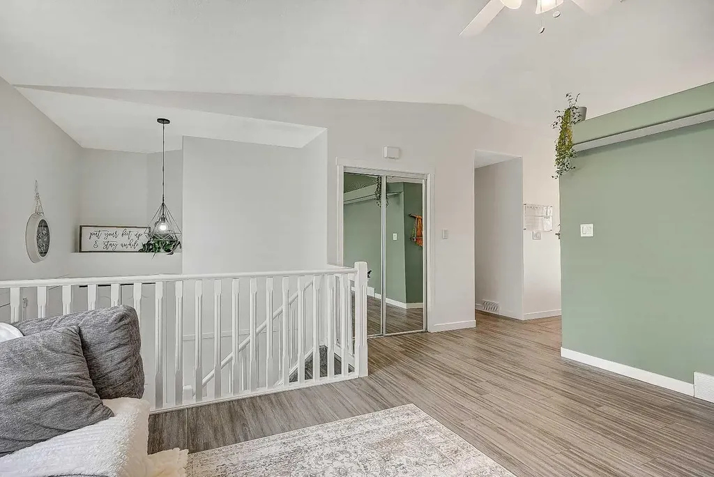 9329 69 Avenue Grande Prairie AB T8V 6T3