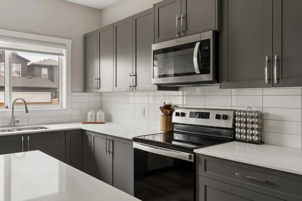 12 Wolf Creek Drive SE Calgary AB T2X4W9