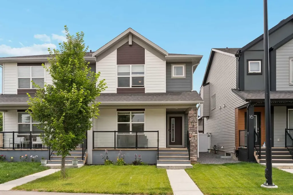 12 Wolf Creek Drive SE Calgary AB T2X4W9