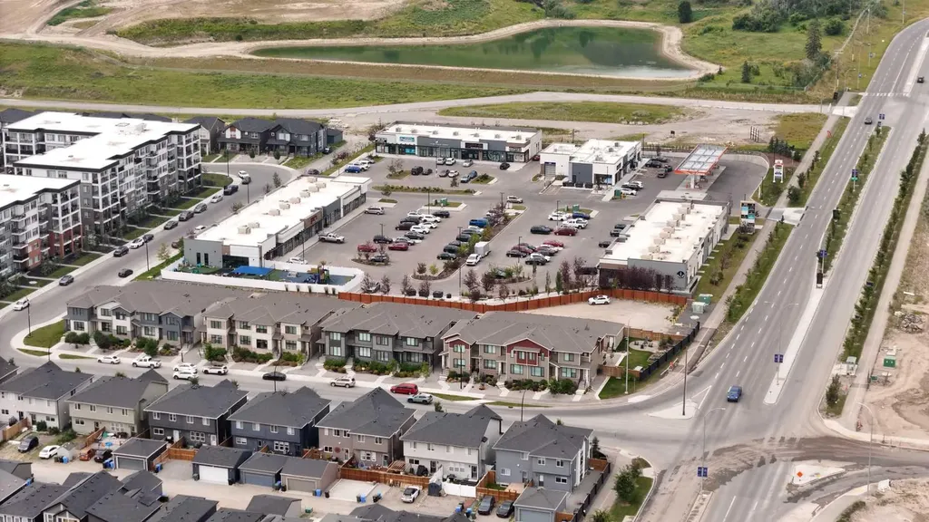 12 Wolf Creek Drive SE Calgary AB T2X4W9
