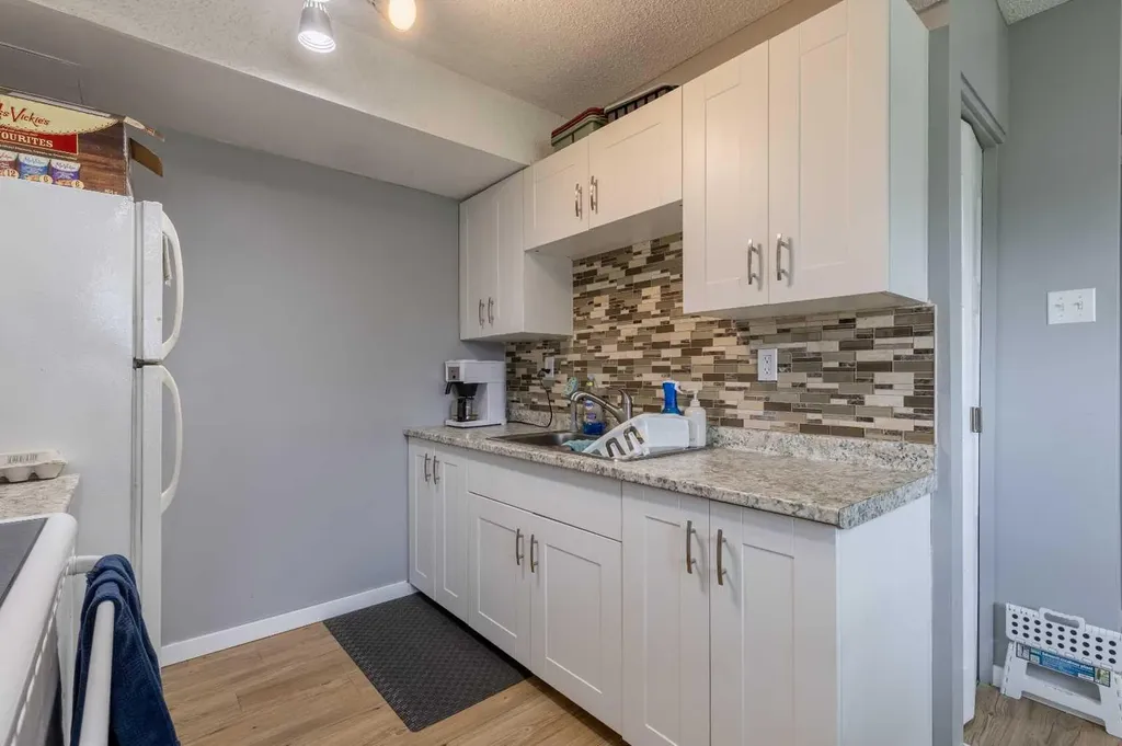 55 Lemoyne Crescent W Lethbridge AB T1K 4J7