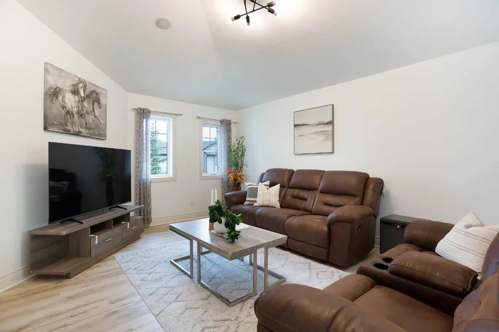 1153 Kingston Crescent SE Airdrie AB T4B 0G1