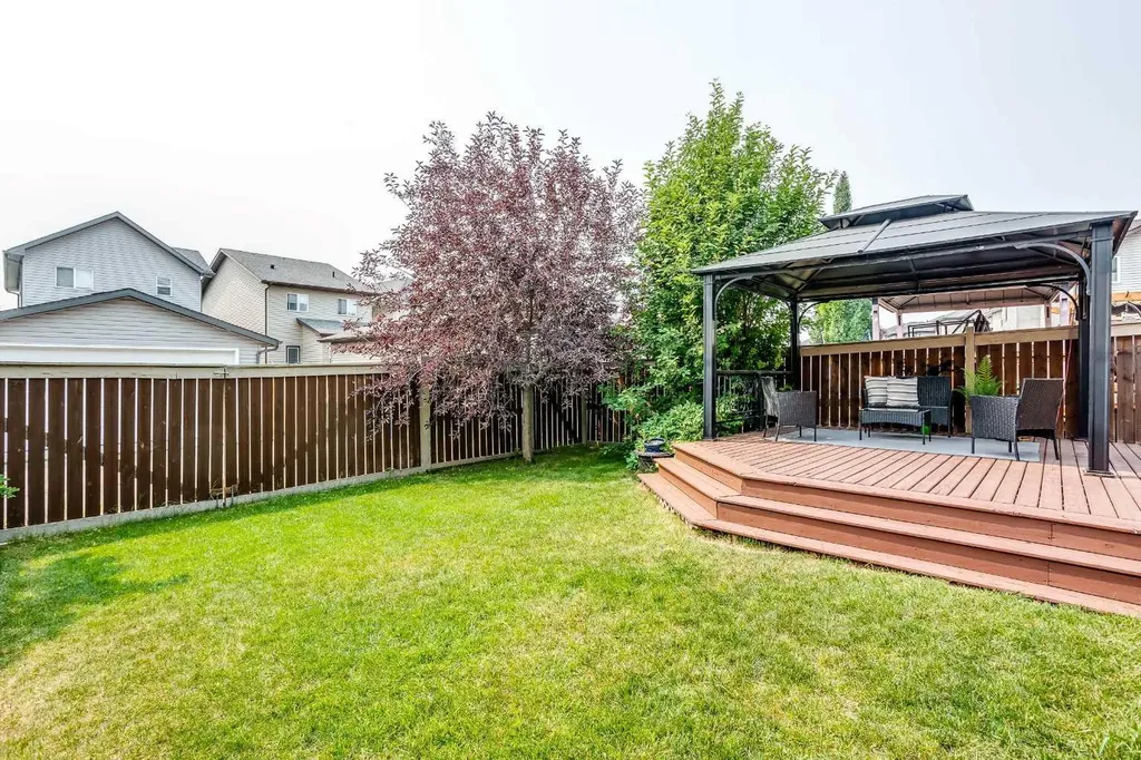 1153 Kingston Crescent SE Airdrie AB T4B 0G1