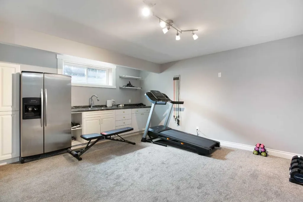 1153 Kingston Crescent SE Airdrie AB T4B 0G1