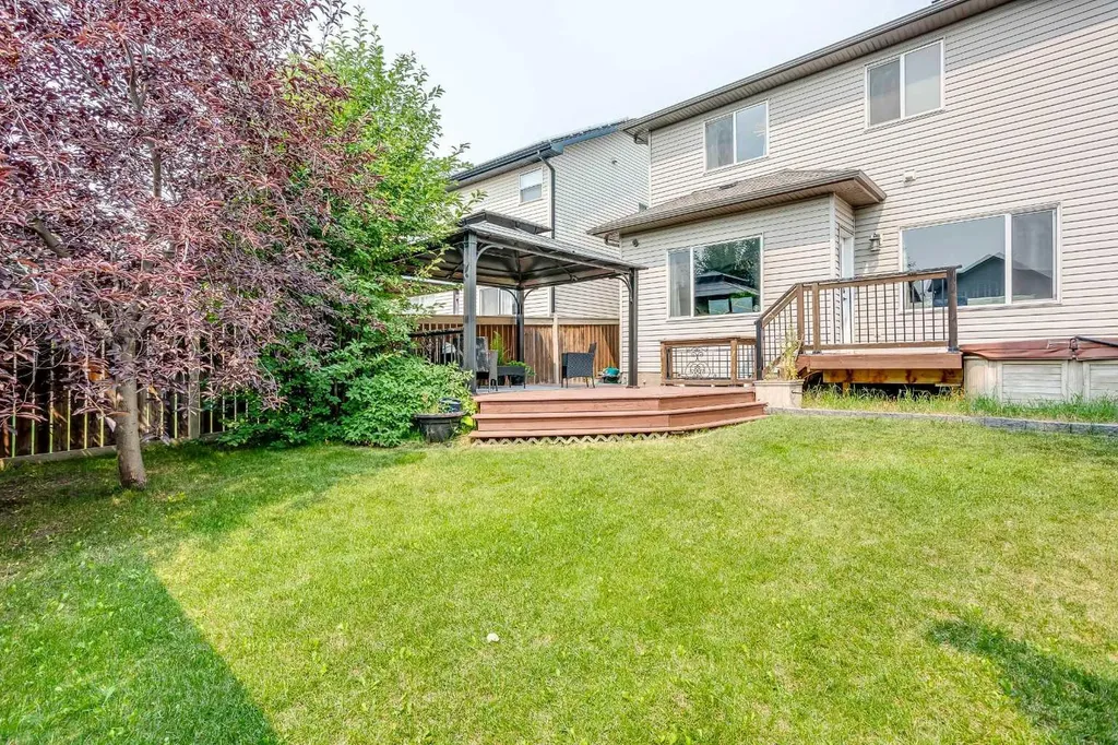 1153 Kingston Crescent SE Airdrie AB T4B 0G1