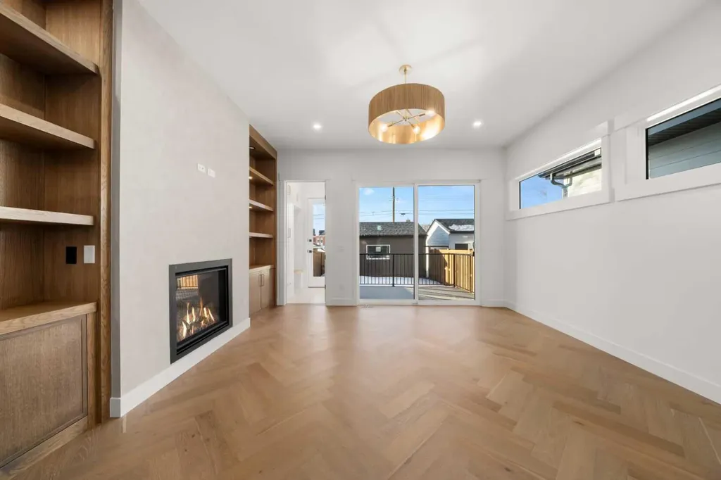 2039 37 Avenue SW Calgary AB T2T 2H6