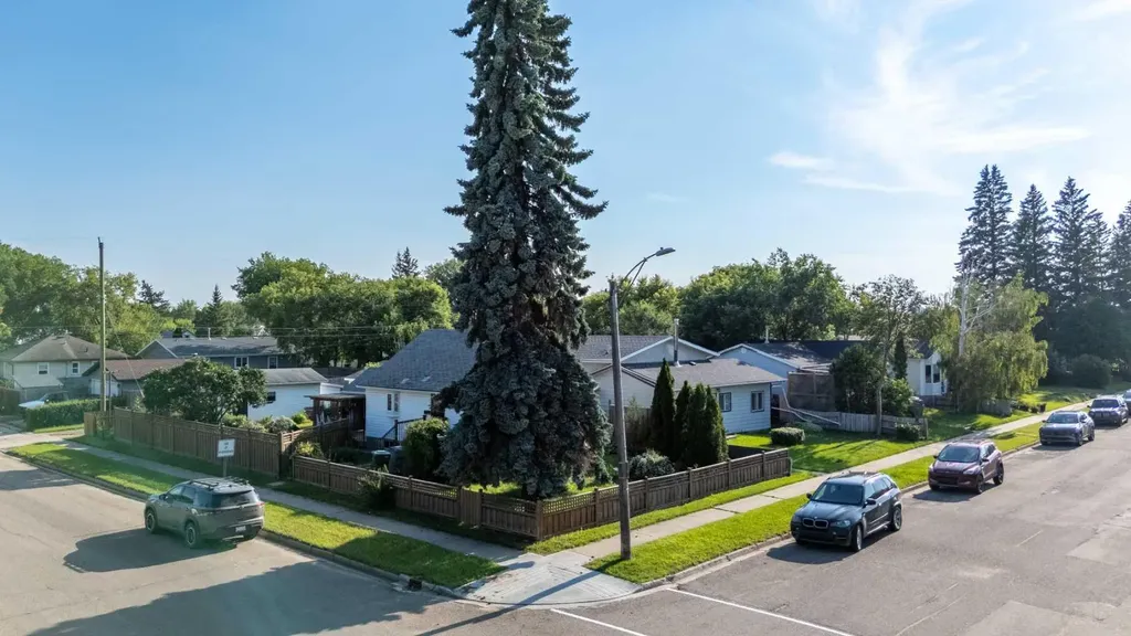 5101 55 Street Lloydminster AB T9V 0S8