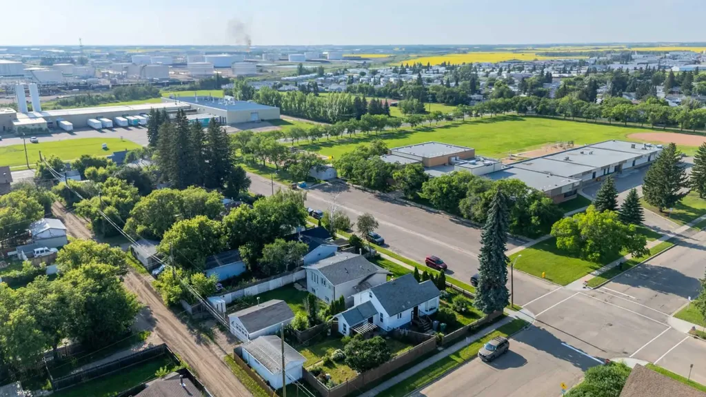 5101 55 Street Lloydminster AB T9V 0S8