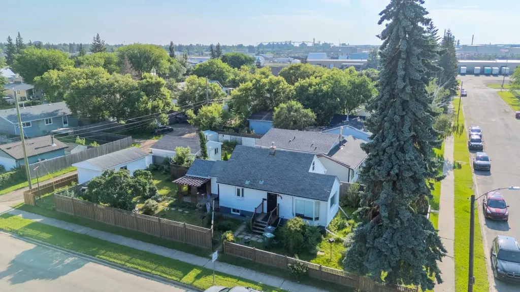 5101 55 Street Lloydminster AB T9V 0S8