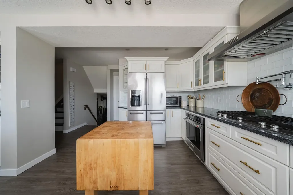 108 Williscroft Place Fort Mcmurray AB T9H 4P7