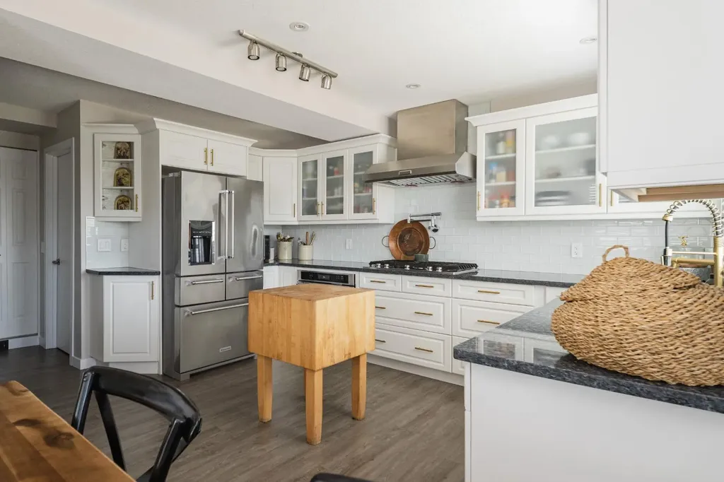 108 Williscroft Place Fort Mcmurray AB T9H 4P7