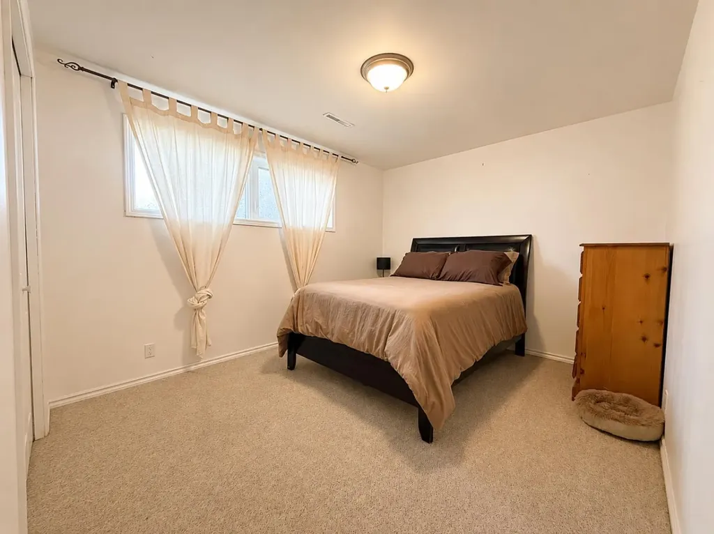 5509 45 Street Provost AB T0B 3S0