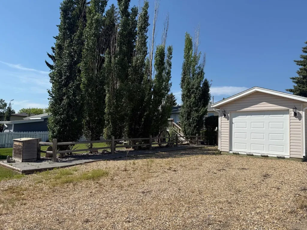 5509 45 Street Provost AB T0B 3S0