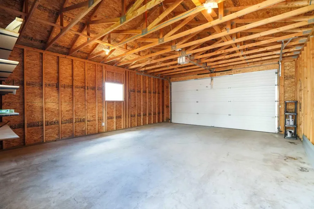 51 Covehaven Mews NE Calgary AB T3K 0E2