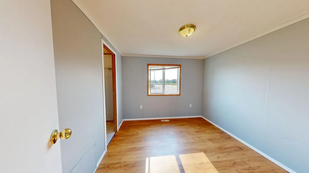1905 29 Avenue Nanton AB T0L1R0