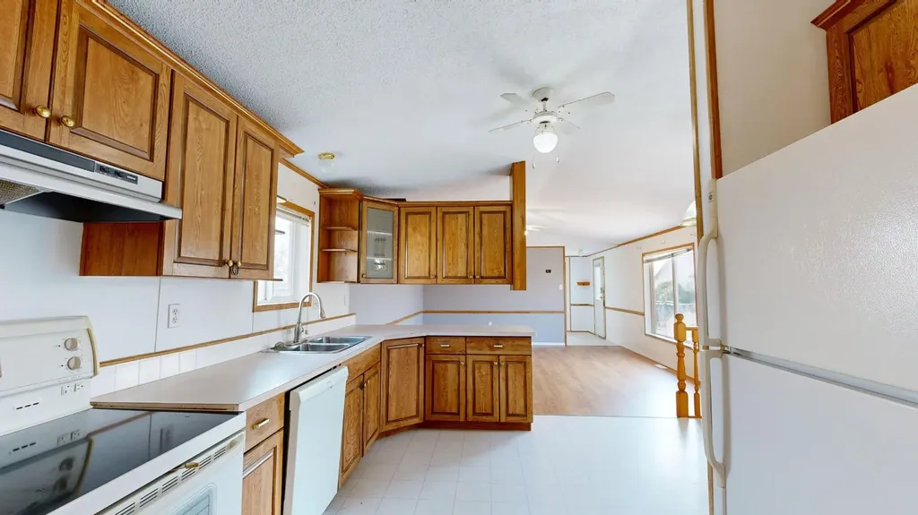 1905 29 Avenue Nanton AB T0L1R0