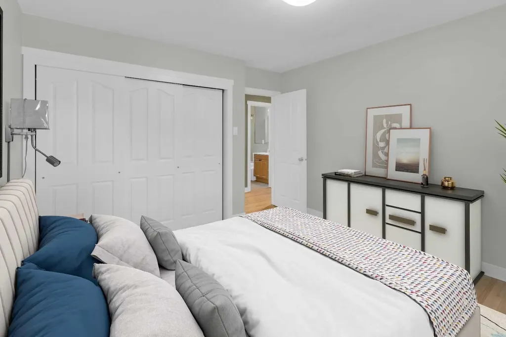 1 Thorncliffe Crescent NW Calgary AB T2K 3A9
