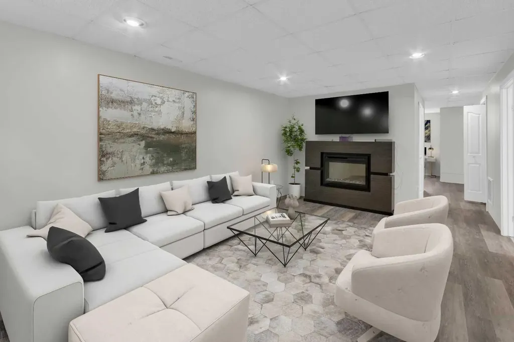 1 Thorncliffe Crescent NW Calgary AB T2K 3A9