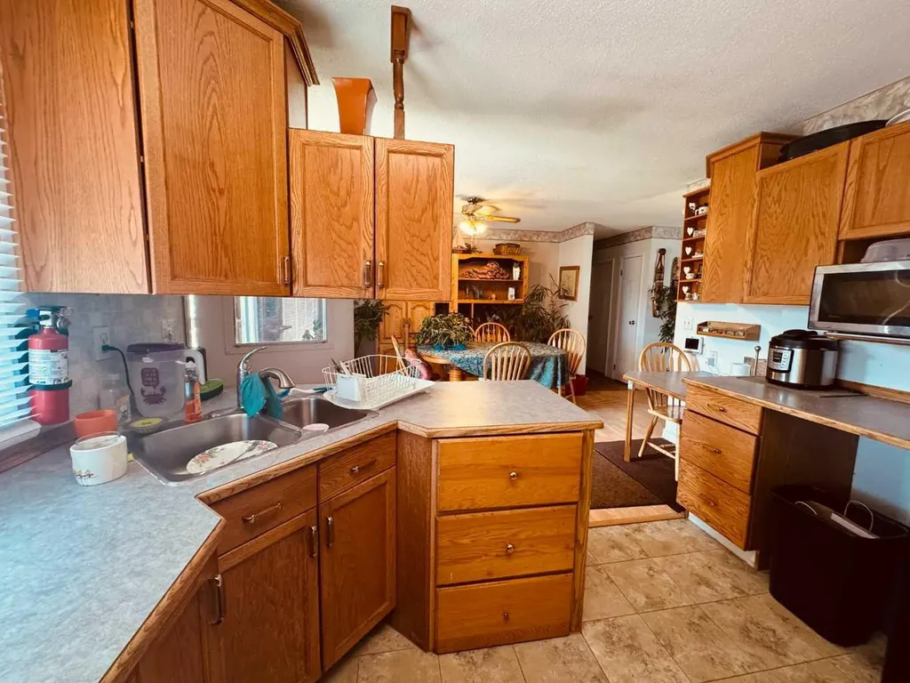 47 Patterson Crescent Red Deer AB T4P 1J4