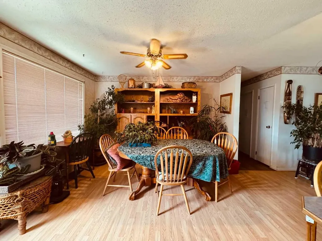 47 Patterson Crescent Red Deer AB T4P 1J4