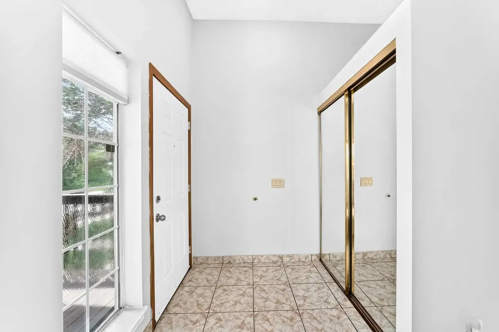 6934 Laguna Way NE Calgary AB T1Y 6W2