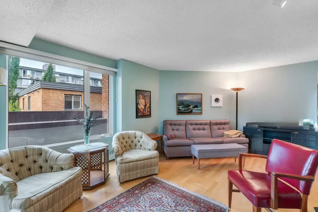 1731 9a Street SW Calgary AB T2T 3E7
