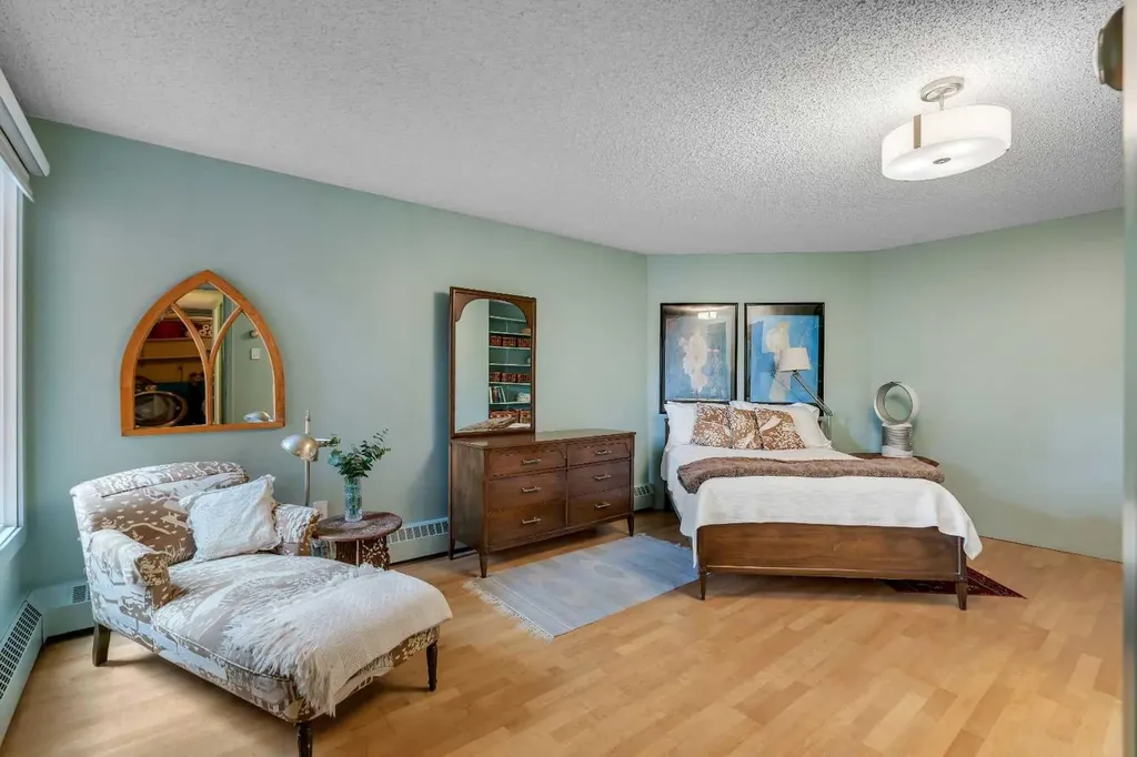 1731 9a Street SW Calgary AB T2T 3E7