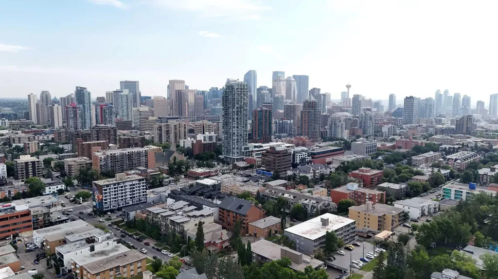 1731 9a Street SW Calgary AB T2T 3E7
