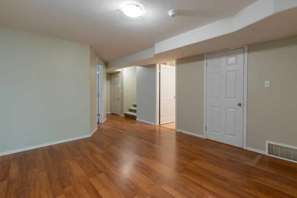 654 Blackfoot Terrace W Lethbridge AB T1K 7X6