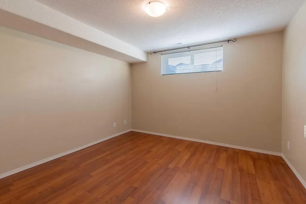 654 Blackfoot Terrace W Lethbridge AB T1K 7X6
