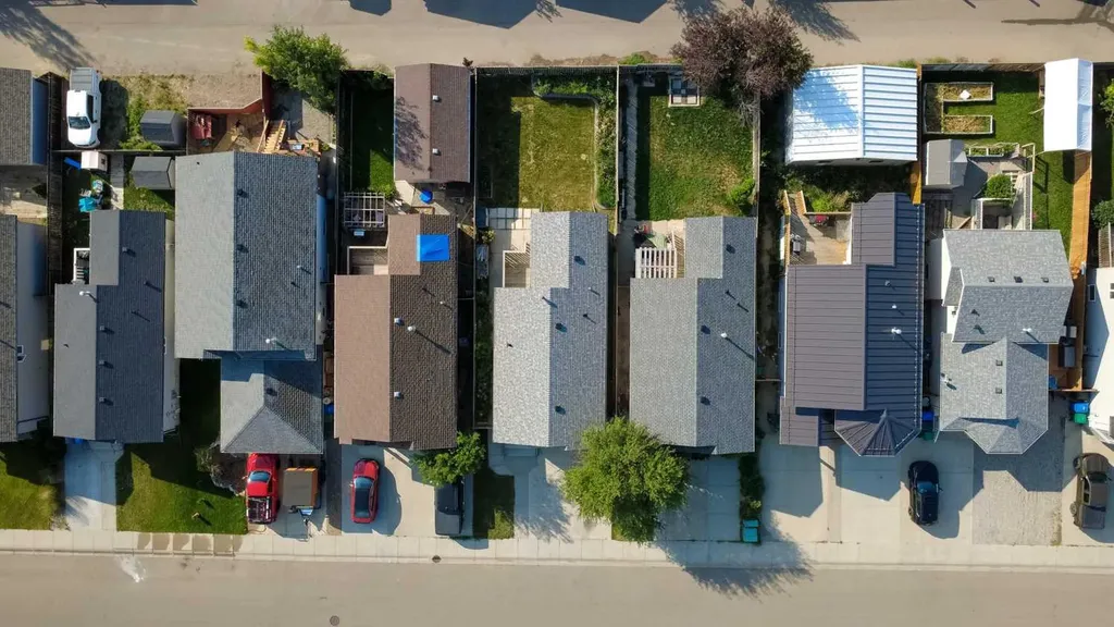 654 Blackfoot Terrace W Lethbridge AB T1K 7X6