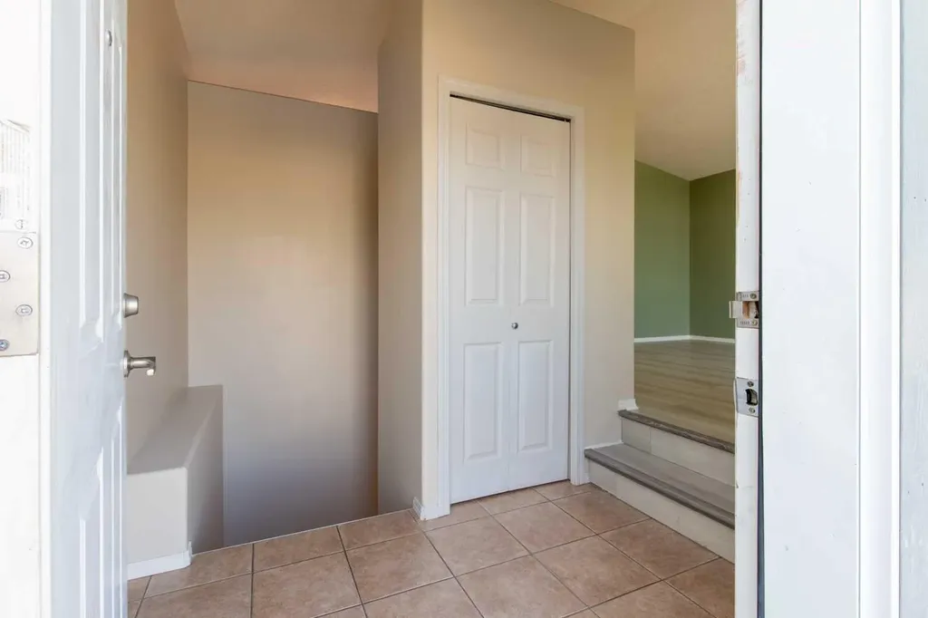 654 Blackfoot Terrace W Lethbridge AB T1K 7X6