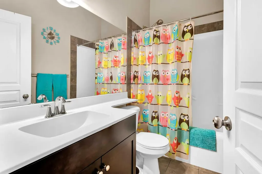 21 Evansfield Way NW Calgary AB T3P 0L1